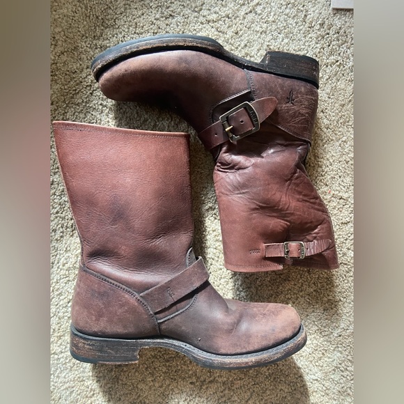 Frye Veronica Short Boots - Picture 9 of 15